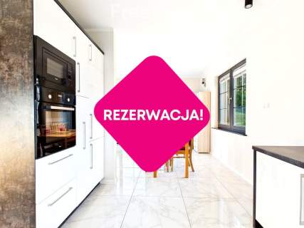 Dom z garażem i tarasem w Nowej Wsi