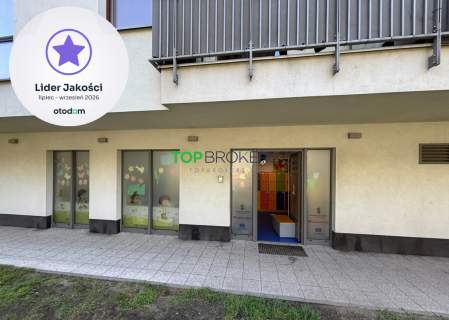Wygodny, przestronny lokal, połączone 3 KW