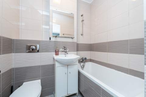 Funkcjonalne 2 pokoje z balkonem na Muranowie