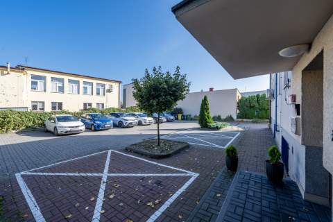 Lokale biurowo-usługowe w centrum Łasku