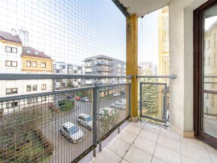 64m2 4 pok os kuchnia balkon Bronowice