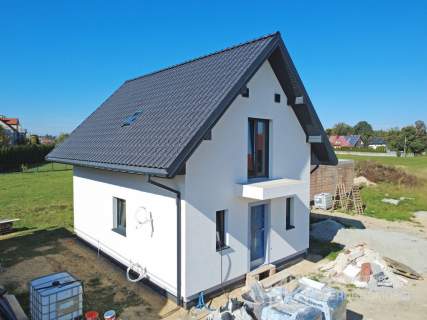 Kłaj dom wolnostojący, rekuperacja, rolety, 94m2