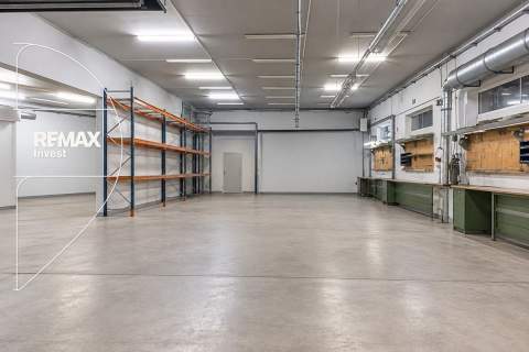 Obiekt magazynowo-usługowo-biurowy 723 m2 Bielsko