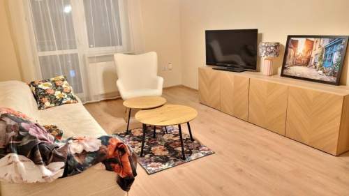 dwupokojowe z jasną kuchnią i balkonem, rejon ul. Mogilskiej