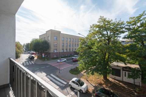 Wynajmę 2-pokoje mieszkanie blisko uczelni