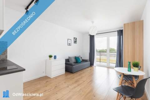 Piękna Kawalerka w Apartamentowcu obok Dw. Fabryczny