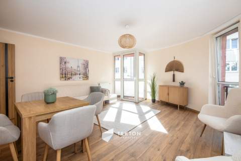 3 pokoje po remoncie z balkonem 62,40 m Poznań