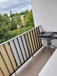 2-pokoje 43,7 m loggia Os. Piastowskie