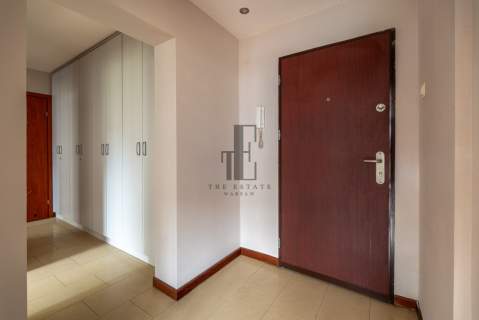 Przestronne Gotowe do wprowadzenia Balkon