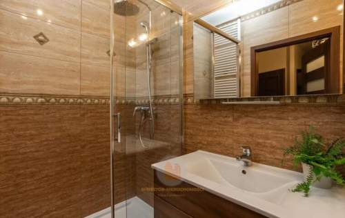 Apartament 2 pokojowy z ogródkiem oraz garażem