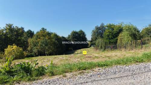 DZIAŁKA BUDOWLANA UZBROJONA PRZY WIELICZCE 32 ARY