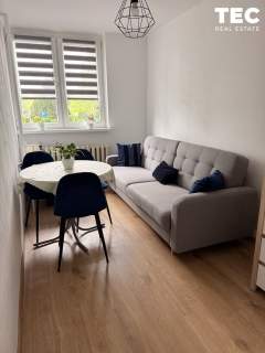 3 pokoje /52,9 m /Duży balkon /Osiedle H / do remontu