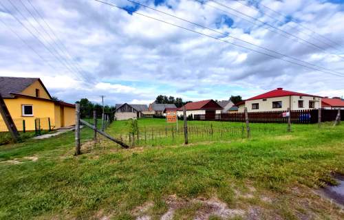 Roztocze, siedlisko wiejskie 1800 m2