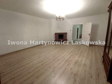 Mieszkanie z kominkiem - 2 pokoje, 62m2, Ścinawa