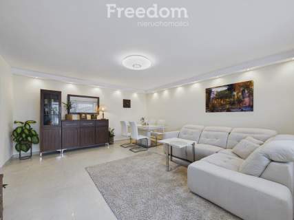 Komfortowy i elegancki dom z fotowoltaiką Konin, Wilków