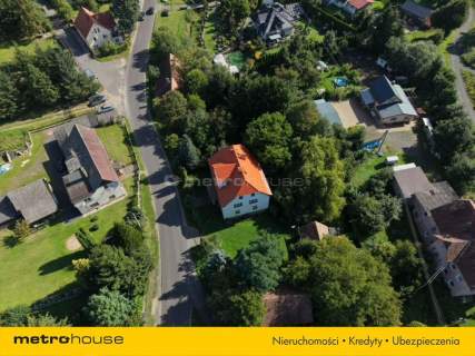 Dom wolnostojący z dużym ogrodem - Pławna Górna