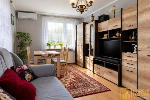 Mieszkanie w zielonej okolicy gotowe do wprowadzenia - KARCZÓW