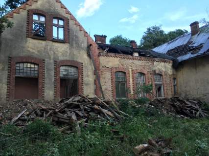 Sprzedam dworek w Rokszycach