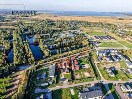Kompleks 3 domków mieszkalnych Nowęcin