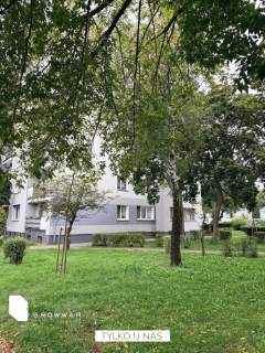 Wygodny układ, balkon i widok na zieleń