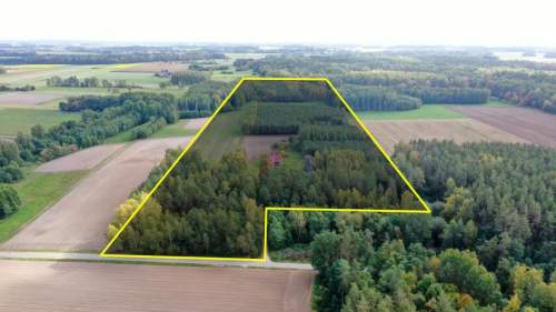 Siedlisko otoczone lasem z dużą działką niedaleko Biebrzańskiego...