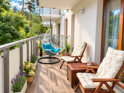 GOTOWY APARTAMENT 500 m OD PLAŻY Duży balkon wśród zieleni