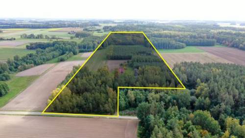 Siedlisko otoczone lasem Kubra-Przebudówka niedaleko Biebrzańskiego...