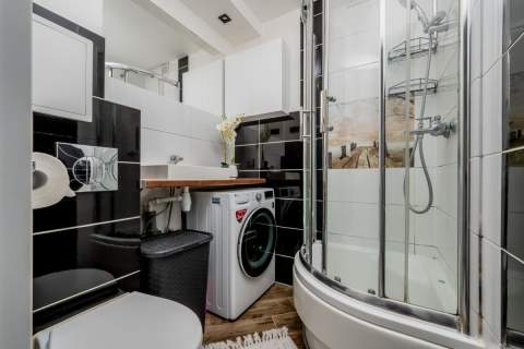  43,5 m 2 sypialnie Balkon Po remoncie