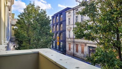 Pierwszy najem 2 pokoje z balkonem w centrum