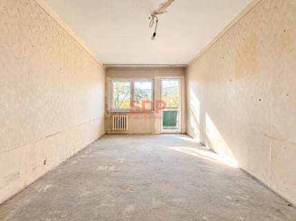 2 pokoje Wymieniona instalacja elektryczna Balkon Żubardź