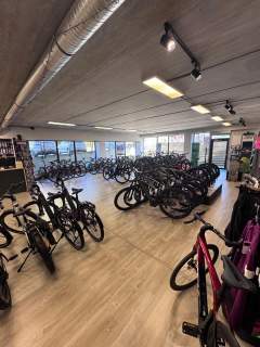 Lokal usługowy Katowice-Ochojec top lokalizacja 400m2