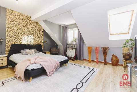 Dom 247 m , 9 pokoi, garaż i sauna   Suwałki