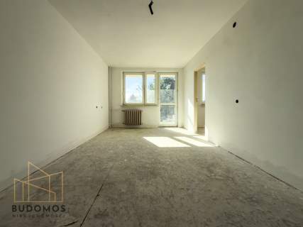 Mieszkanie do remontu - 28 m , balkon, I piętro