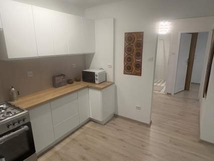 CENTRUM W-WY 48 m PO REMONCIE 3 POK ZIELEŃ