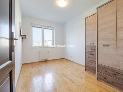 Duże dwupoziomowe mieszkanie 5 pokoi 88,8 m2 
