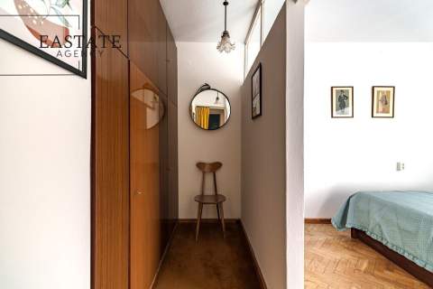 Saska Kępa oddzielna kuchnia duży balkon garaż 2 komórki