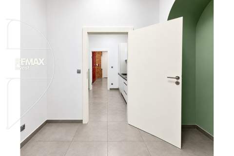 Lokal 90 m w centrum Bielska wysoki standard