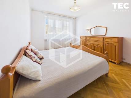 Przedwojenna elegancja w sercu Warszawy   88 m w Domu Oficerskim