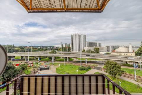 3 POKOJE BALKON BLISKO CENTRUM PO REMONCIE