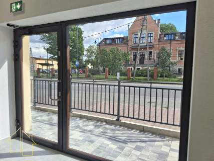 Lokal usługowy 60m2 do wynajęcia przy ul. Dworcowej w Żorach