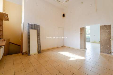 Lokal usługowo-handlowy ok. 150m2 duża witryna