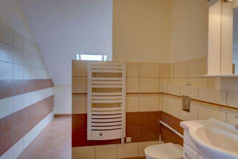 Budynek 274m na sprzedaż - Warszawa Bielany