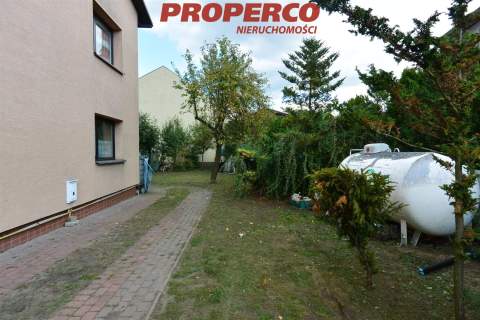 Dom 9-pok., pow. 250m2, Piekoszów
