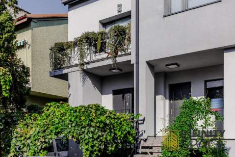 3 pokoje na Marymoncie 100 m2 Ogród 150 m2