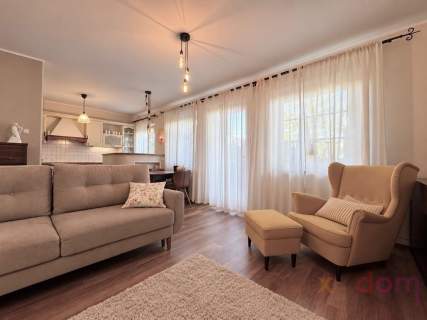 Loggia Garaż 65,4m2 Przy Galerii Echo