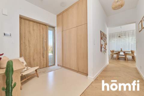 Unikalna parterowa stodoła Japandi Smart Home