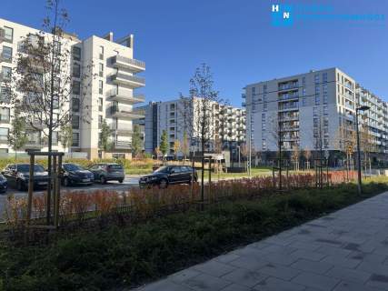 Lokal użytkowy na parterze 51,52 m 35,06 m antresoli