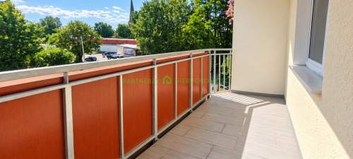3 pokoje 65 m balkon 2 piętro