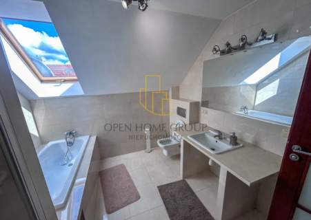 Smolec, dom szereg 140 m2, 4 pokoje działka, garaż