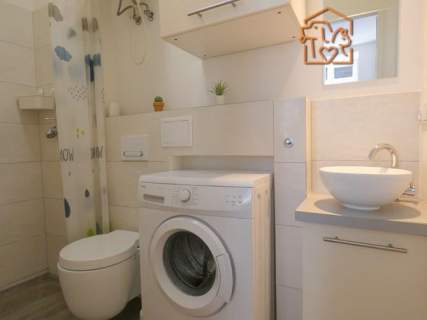 Niecała 3, Centrum, jasna kawalerka pet friendly
